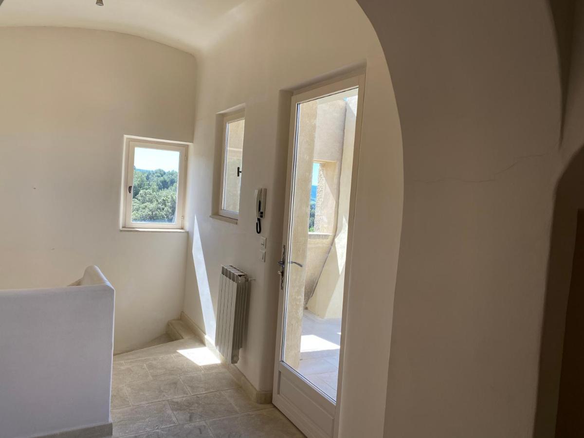 Les-Pepites-De-Badou Presentent La Graviere Le Barroux Exterior photo